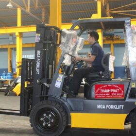 Cho thuê xe nâng tại Đồng Nai