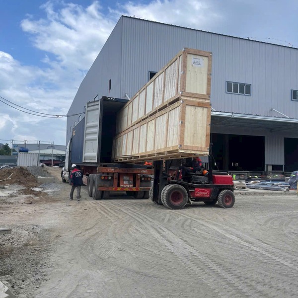 Quy trình bàn giao xe nâng điện 2.5 tấn tại H.Hương Sơn